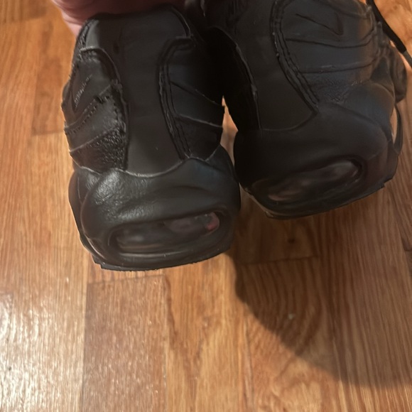 Air Max 95 All Black Size 4 - Picture 5 of 5